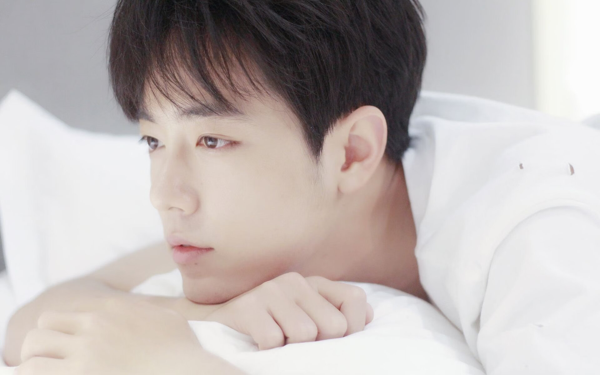 AYX SPORTS-跳水配合默契吉尔吉斯斯坦表现突出，吉尔吉斯斯坦女子